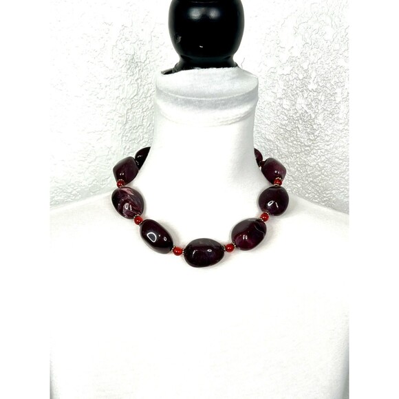 Beaded Chunky Necklace 16" with 3" Extender Purple Goldtone Lucite Vintage Retro - Picture 1 of 8